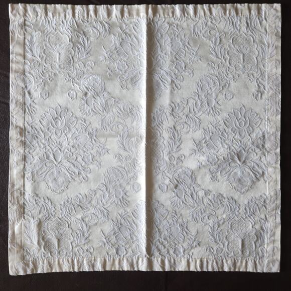 Vtg Waterford Dinner Napkin Beige Floral Damask Christmas Holidays 20” 4pcs - Picture 1 of 10